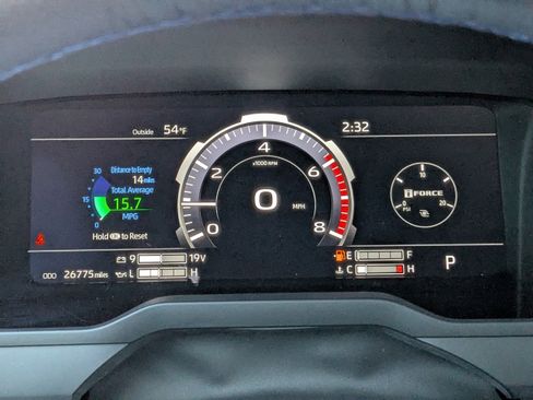 Used 2024 Toyota Tundra Platinum image 28