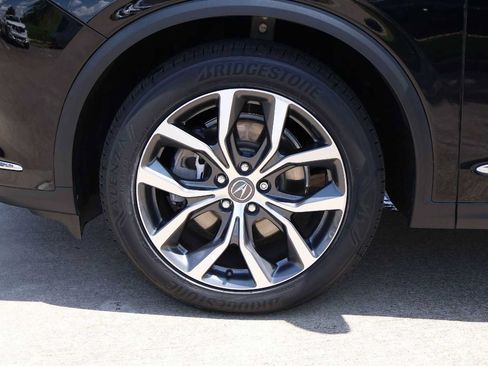 Certified 2024 Acura MDX w/ Technology Package AWD/4WD image 8