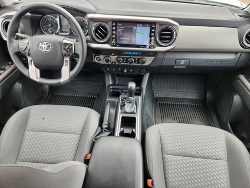 Used 2023 Toyota Tacoma SR5 AWD/4WD image 12