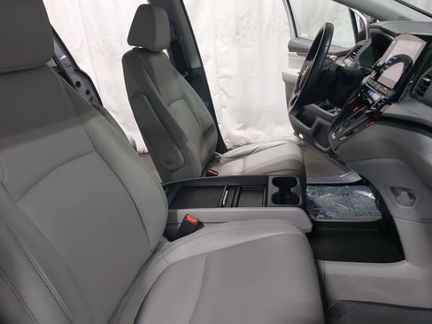 Used 2023 Honda Odyssey EX-L image 10