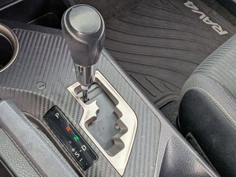 Used 2015 Toyota RAV4 XLE image 12