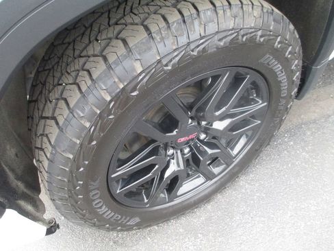 Used 2021 GMC Sierra 1500 Elevation AWD/4WD image 14