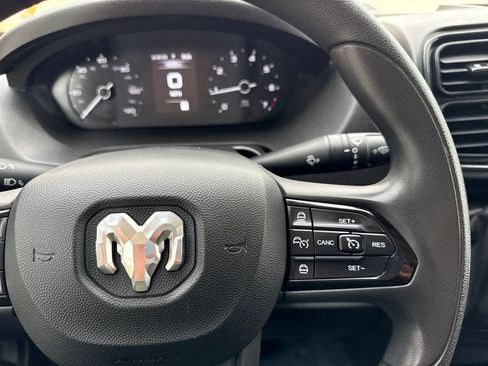 Used 2025 RAM ProMaster 2500 w/ Convenience Group FWD image 27