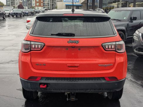 Used 2021 Jeep Compass Trailhawk AWD/4WD image 6