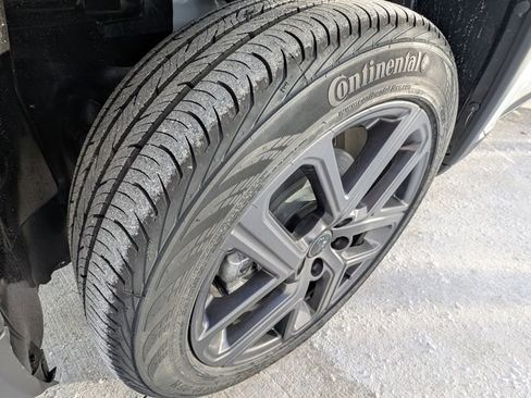 New 2026 Jeep Compass Latitude image 39