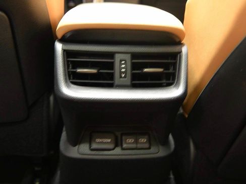 Used 2025 Lexus ES 350 w/ Premium Package FWD image 10