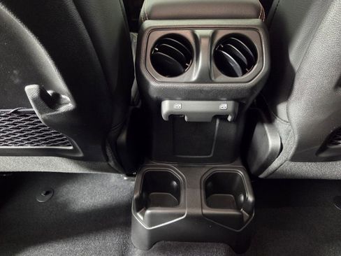 New 2026 Jeep Gladiator Sport image 19