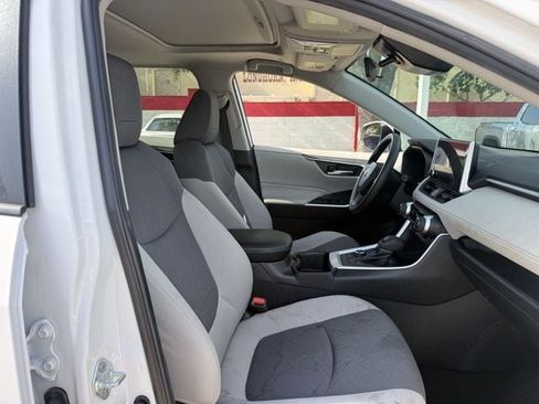 Used 2023 Toyota RAV4 XLE w/ Convenience Package AWD/4WD image 31