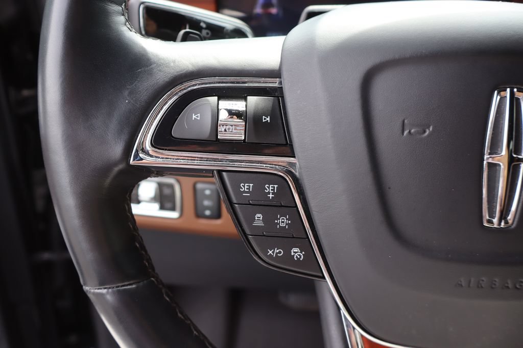 Used 2024 Lincoln Navigator L Reserve AWD/4WD image 8