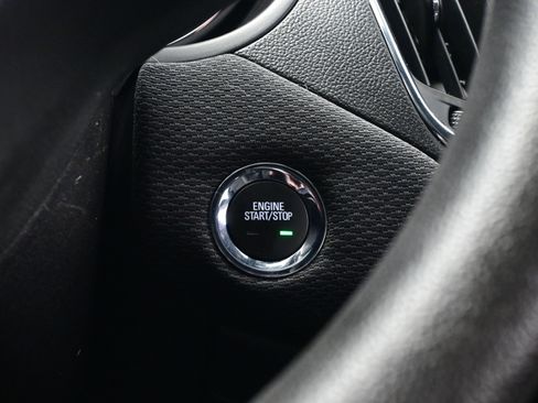 Used 2019 Chevrolet Cruze LT w/ Convenience Package image 21