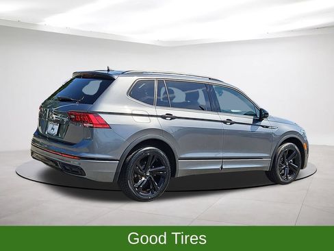Used 2023 Volkswagen Tiguan SE R-Line FWD image 7