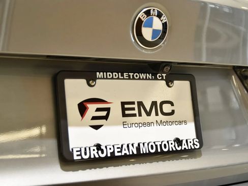 Used 2025 BMW 330i xDrive Sedan AWD/4WD image 10