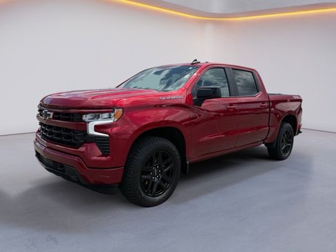 Used 2024 Chevrolet Silverado 1500 RST AWD/4WD image 7