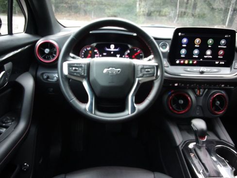 Used 2025 Chevrolet Blazer RS image 14