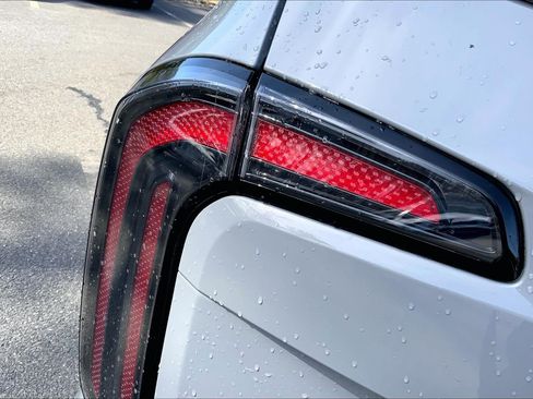 Used 2024 Kia Telluride SX X-Line image 32