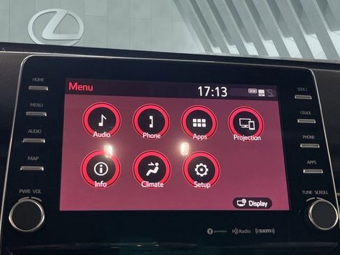 Used 2022 Toyota Avalon XLE w/ Moonroof Package image 16