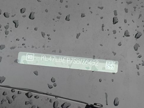 Used 2025 Buick Envista Sport Touring image 29