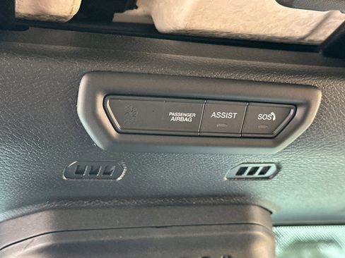 Used 2021 Jeep Gladiator Mojave image 27