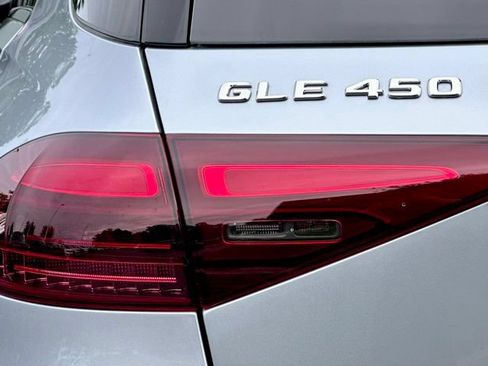 New 2026 Mercedes-Benz GLE 450 4MATIC image 10