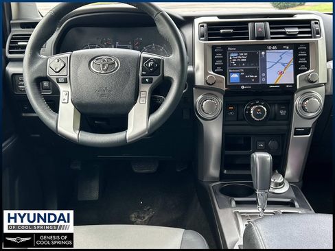 Used 2021 Toyota 4Runner SR5 Premium AWD/4WD image 23