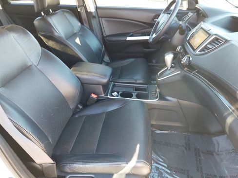Used 2016 Honda CR-V Touring image 10