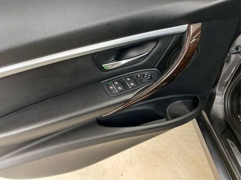 Used 2017 BMW 330i xDrive Sedan image 24