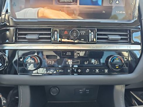 New 2026 Nissan Pathfinder SV image 31