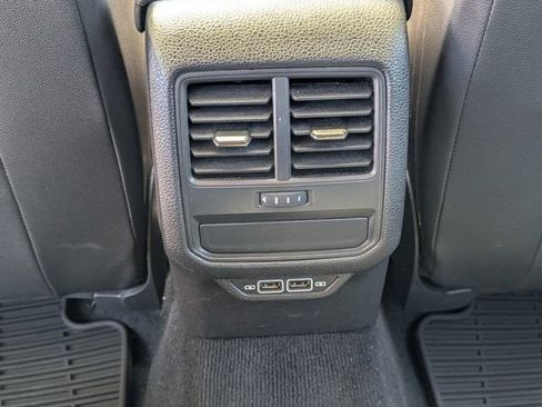 Used 2020 Volkswagen Passat 2.0T R-Line image 13