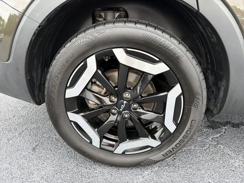 Used 2023 Kia Telluride S w/ S Sunroof Package AWD/4WD image 15
