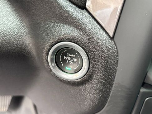 Used 2023 Chevrolet Silverado 1500 Custom Trail Boss image 16