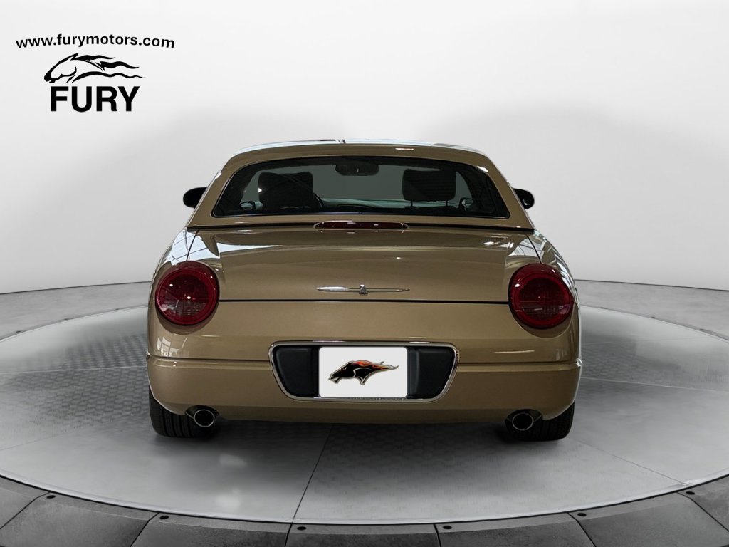 Used 2005 Ford Thunderbird RWD image 5