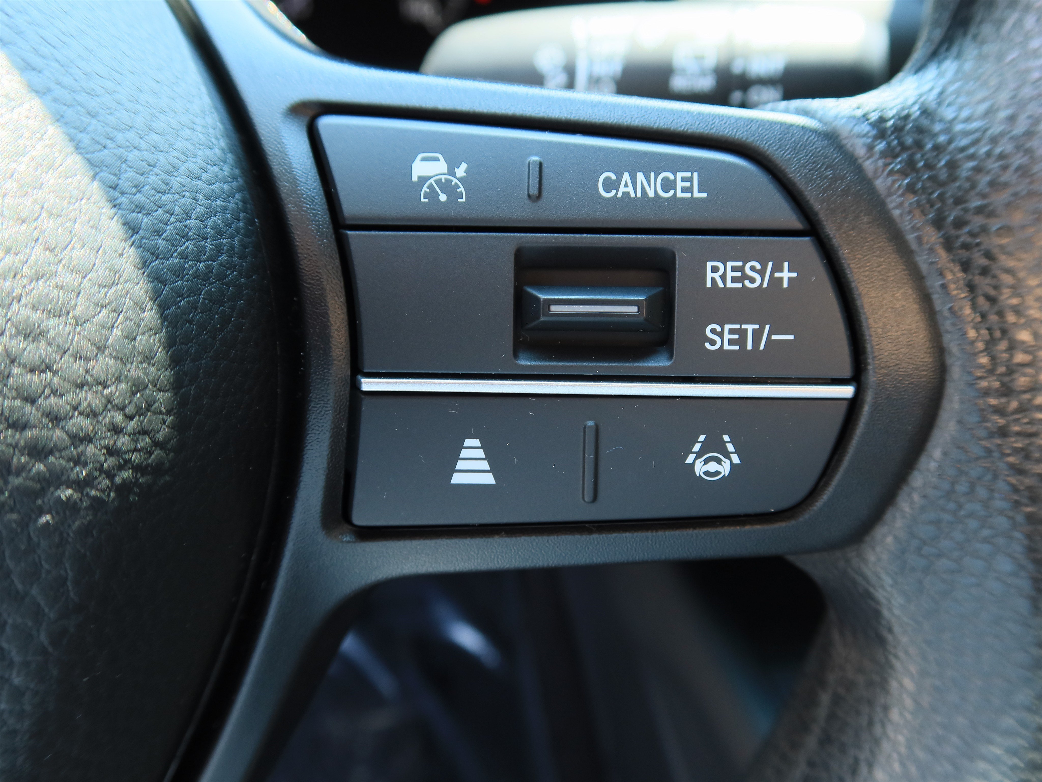 Certified 2024 Honda HR-V LX image 24