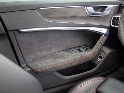 Used 2024 Audi RS 6 performance AWD/4WD image 19