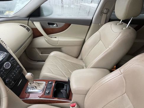 Used 2015 INFINITI QX70 AWD w/ Premium Package image 5