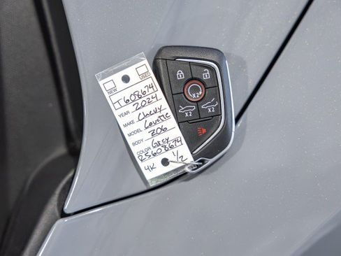Used 2024 Chevrolet Corvette Z06 RWD image 46