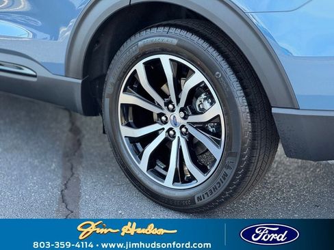 New 2026 Ford Explorer ST-Line w/ Premium Package image 6