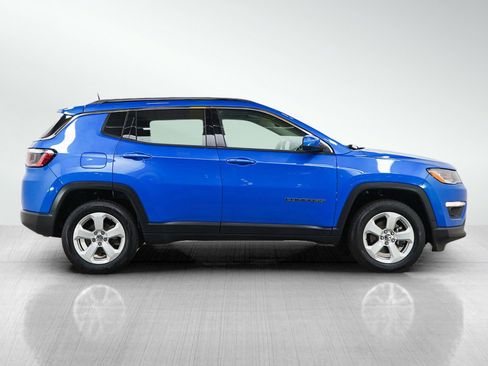 Used 2019 Jeep Compass Latitude w/ Cold Weather Group image 6