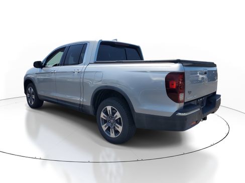 Used 2018 Honda Ridgeline RTL-E image 3