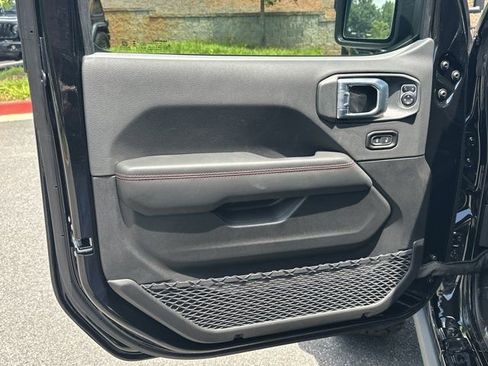 New 2026 Jeep Wrangler Unlimited Rubicon AWD/4WD image 10