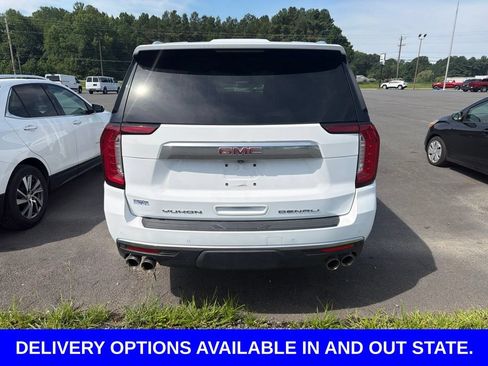 Used 2022 GMC Yukon XL Denali AWD/4WD image 4