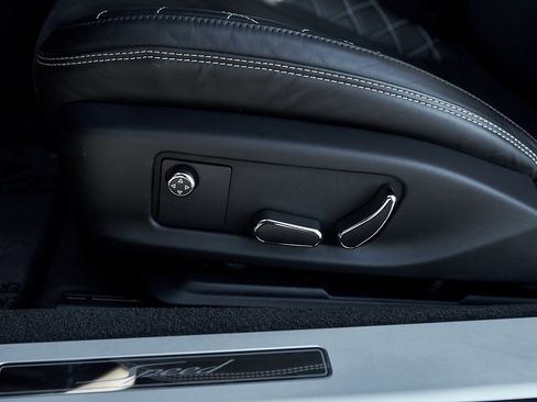 Used 2023 Bentley Continental GT Speed image 31