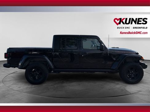 Used 2022 Jeep Gladiator Mojave w/ Trailer Tow Package AWD/4WD image 12
