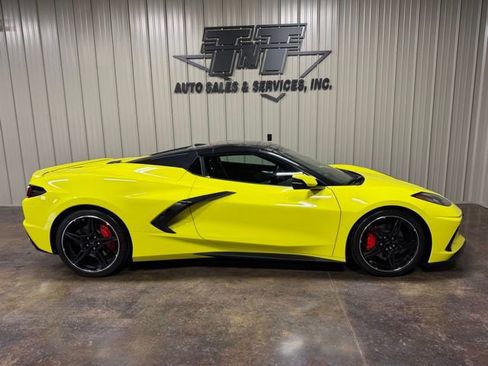 Used 2022 Chevrolet Corvette Stingray Preferred Conv w/ 2LT image 8