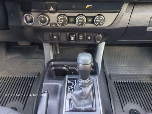 Used 2019 Toyota Tacoma TRD Sport image 20