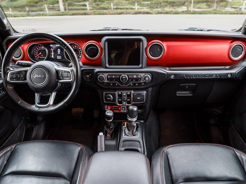 Used 2019 Jeep Wrangler Unlimited Rubicon AWD/4WD image 17