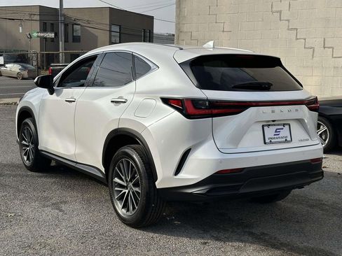 Used 2023 Lexus NX 250 FWD image 8