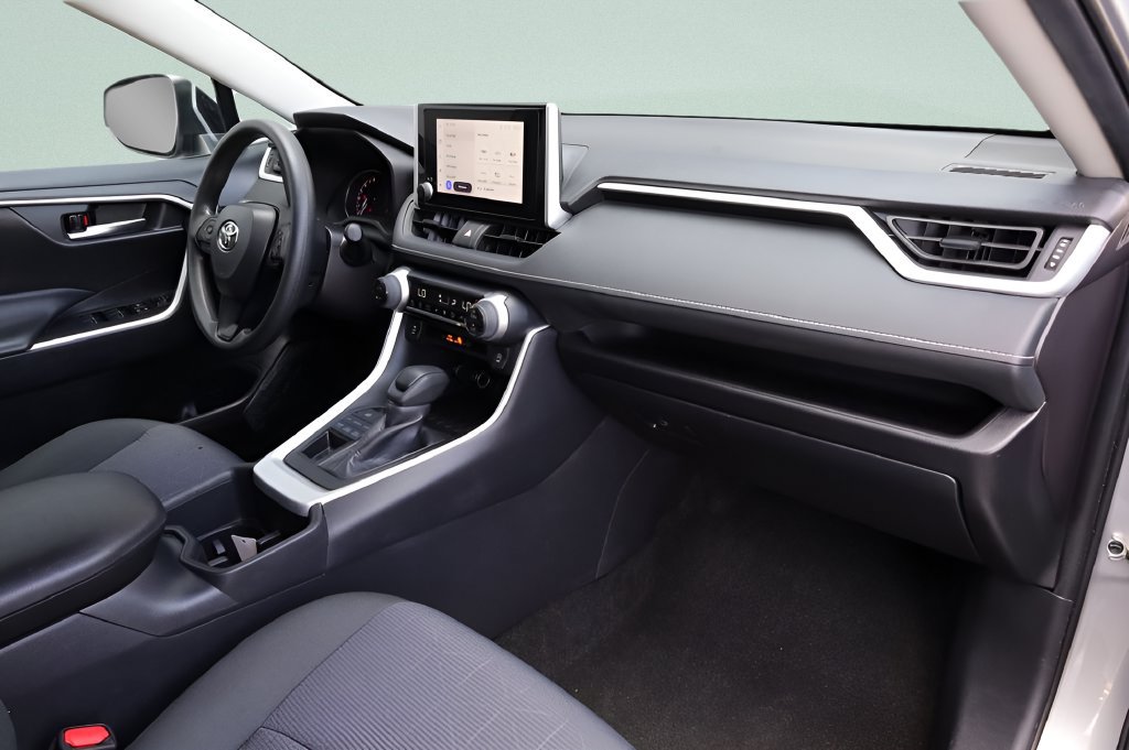 Certified 2025 Toyota RAV4 XLE AWD/4WD image 25