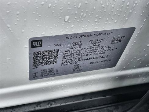 Used 2021 Chevrolet Traverse RS image 35