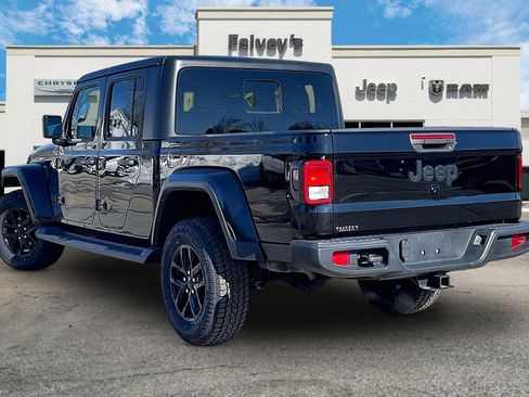 Certified 2022 Jeep Gladiator Sport image 12