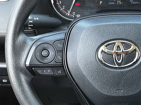 Used 2024 Toyota RAV4 XLE image 12